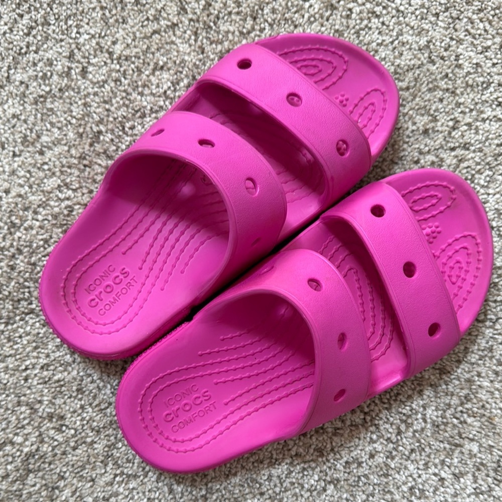 Crocs Kids iconic Comfort Sandals- Pink